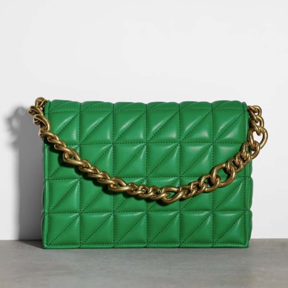 🆕 ZARA quilted chain strap shoulder bag